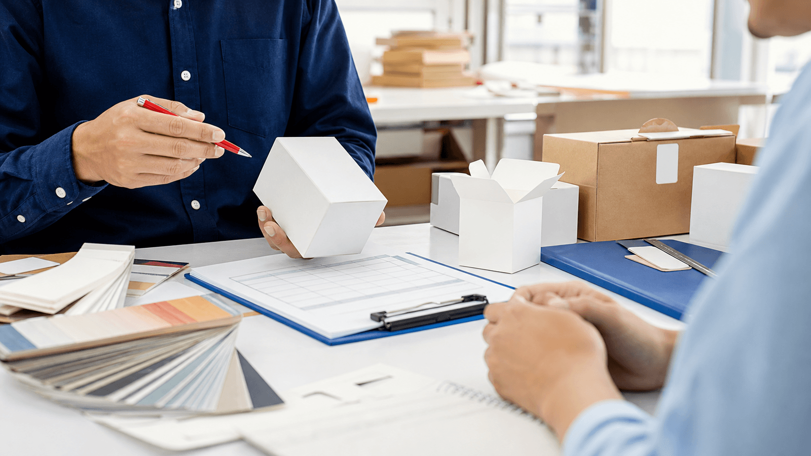 Tư vấn báo giá in hộp giấy với mẫu hộp và bảng vật liệu