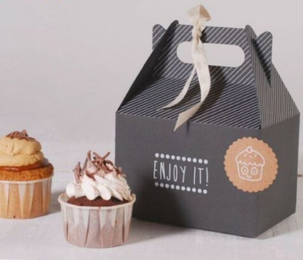 hop-dung-banh-cupcake-2