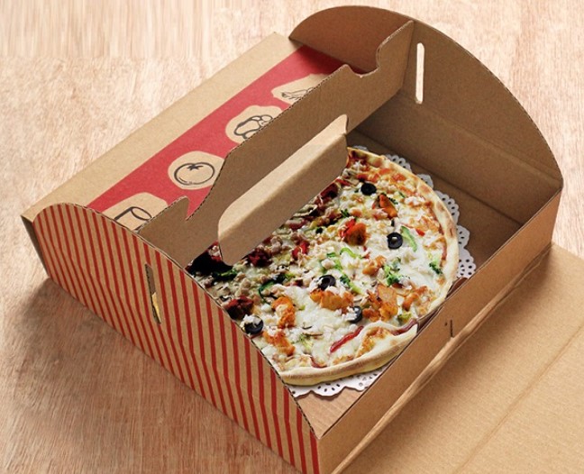 hop-dung-pizza-4